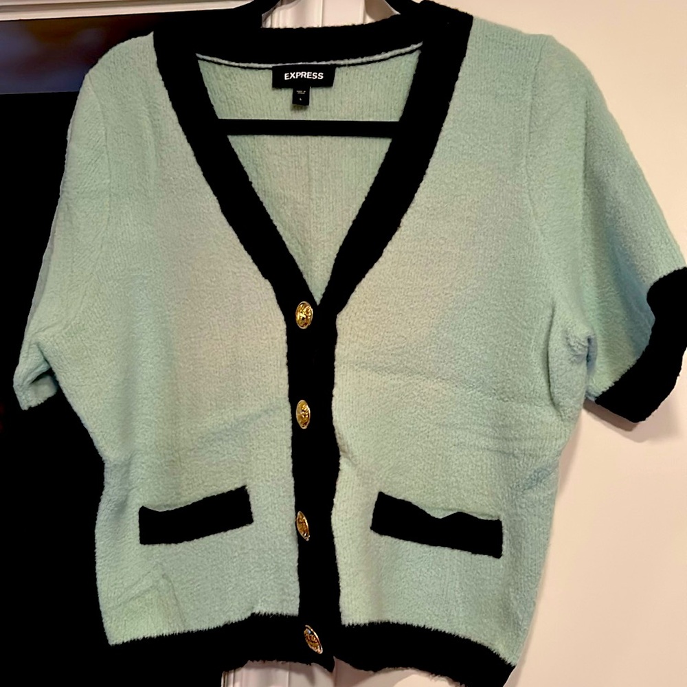 Express short sleeve cardigan in light Apple 🍏 green and black
